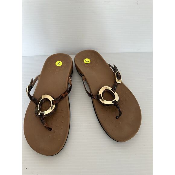 Vionic 340 Karina Flip Flops Size 9 Orthopedic Orthoheel Thong Sandals Buckle - Picture 1 of 8